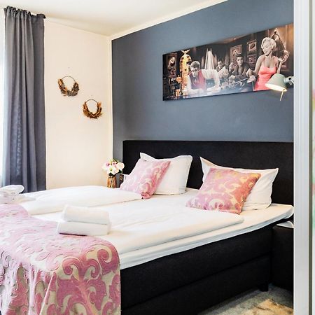 Hotel Fuerst Garden Дортмунд Екстериор снимка